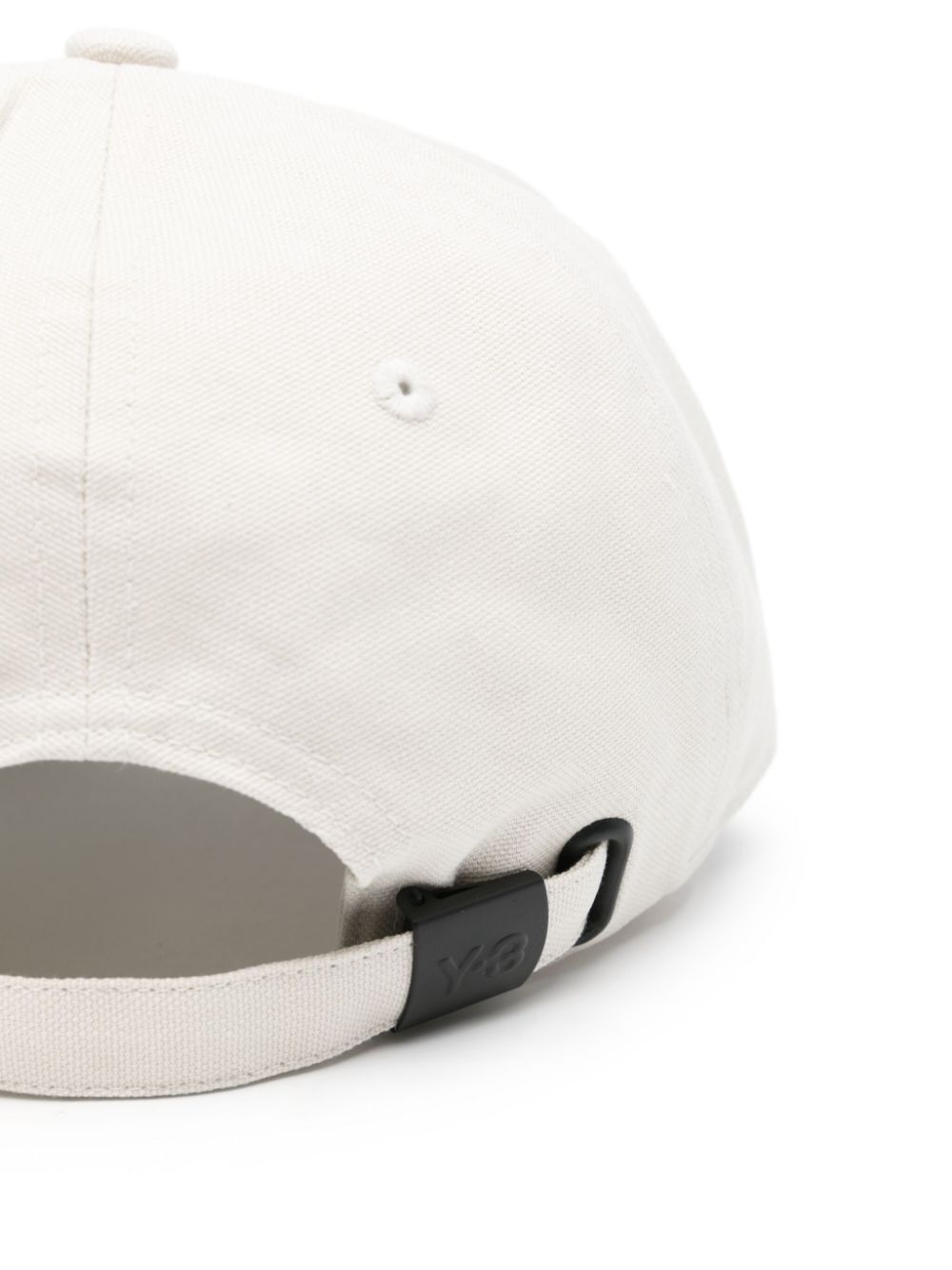 logo-embroidered cap