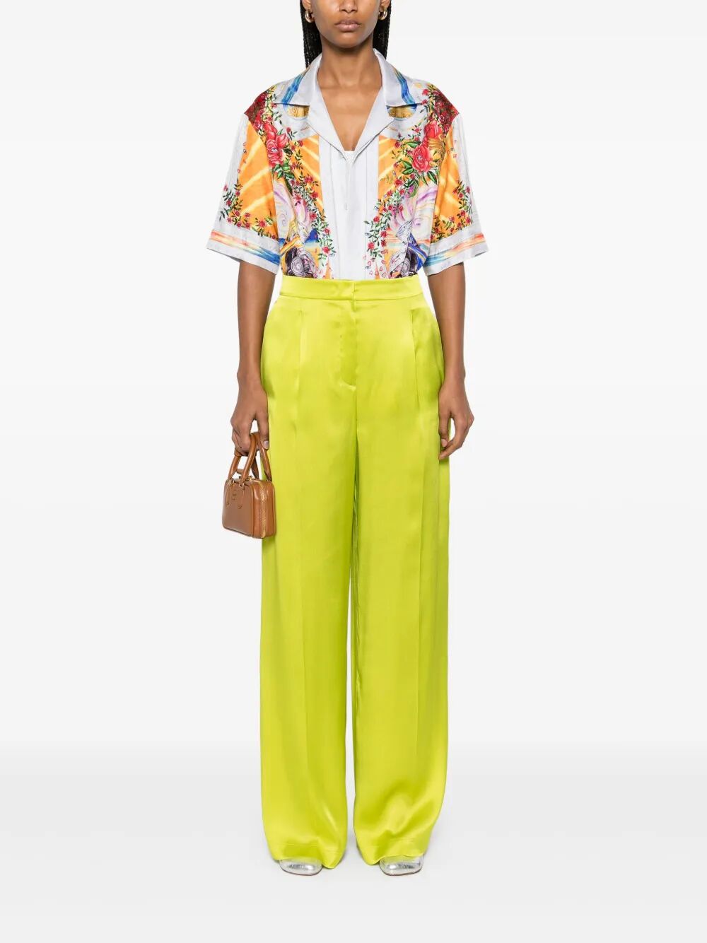 Pantaloni con piega