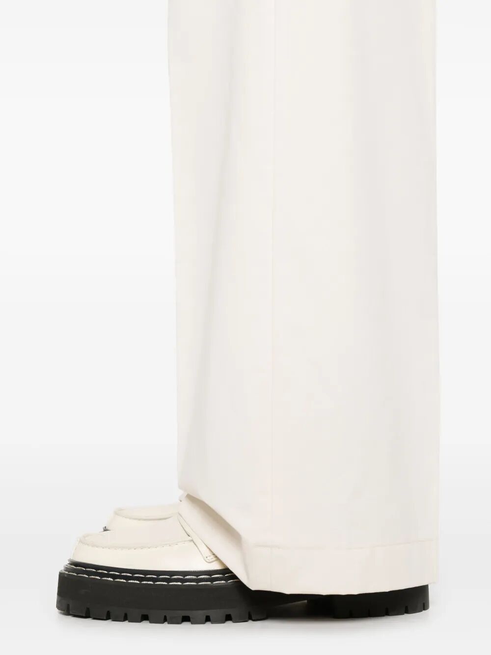 Pantaloni a palazzo