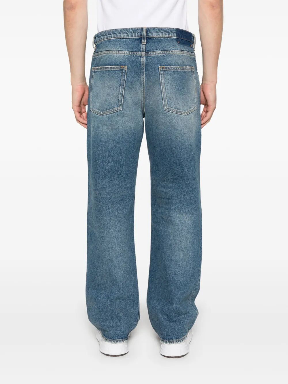 Jeans con baffatura