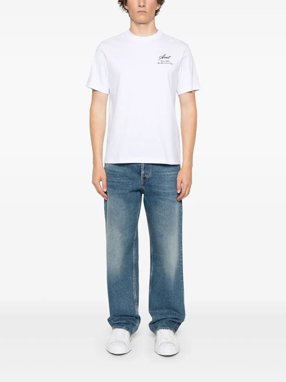 Jeans con baffatura