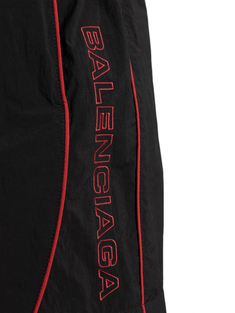 Shorts sportivi con ricamo