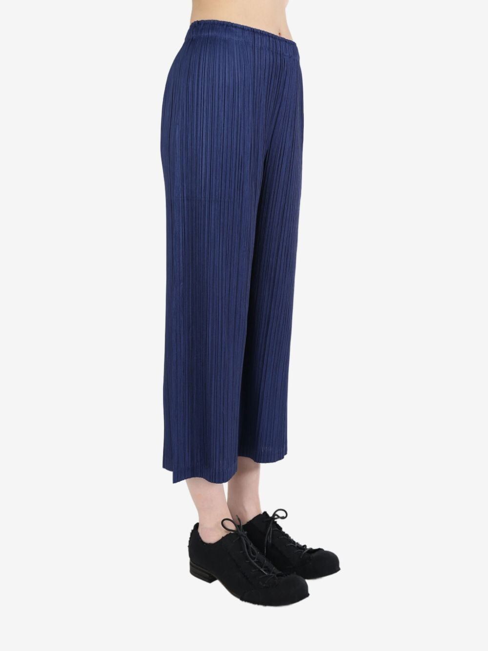 pleated cropped trousers